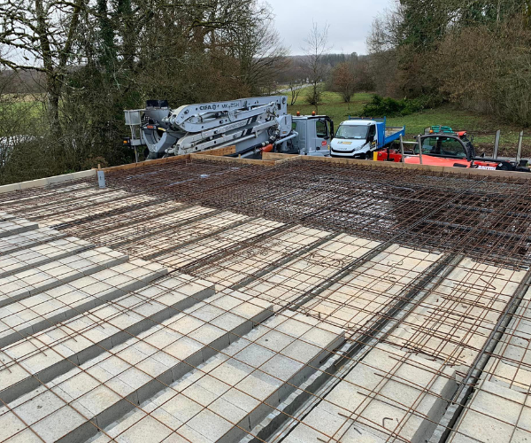 Ferraillage du plancher hourdis pour l’extension d’un bâti ancien à La Vèze